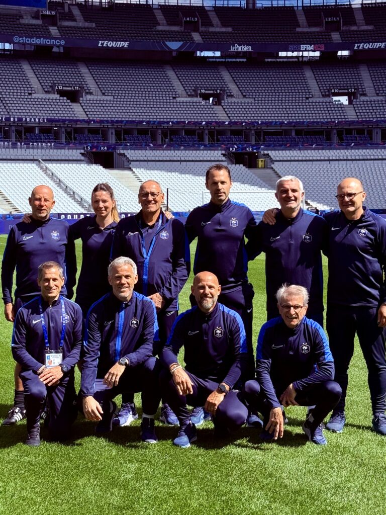 manager-instructeur des arbitres 10